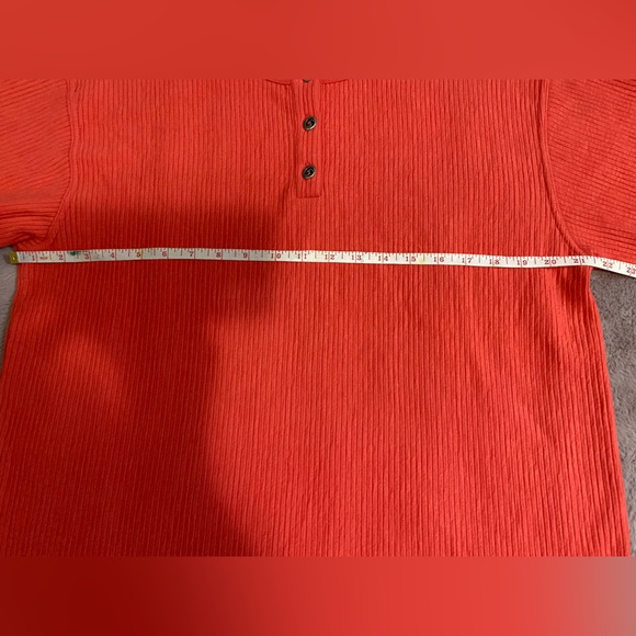 LA Seat Covers size LARGE activewear suit - Picture 4 of 7